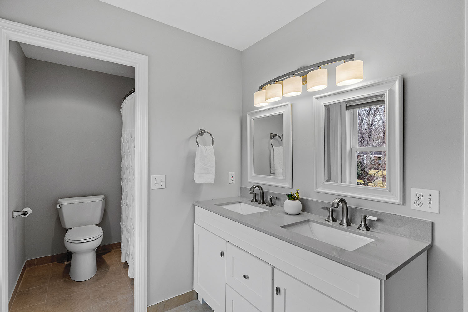 Kitchen & Bathroom Remodeling: The Top Two Upgrades That Pay Off